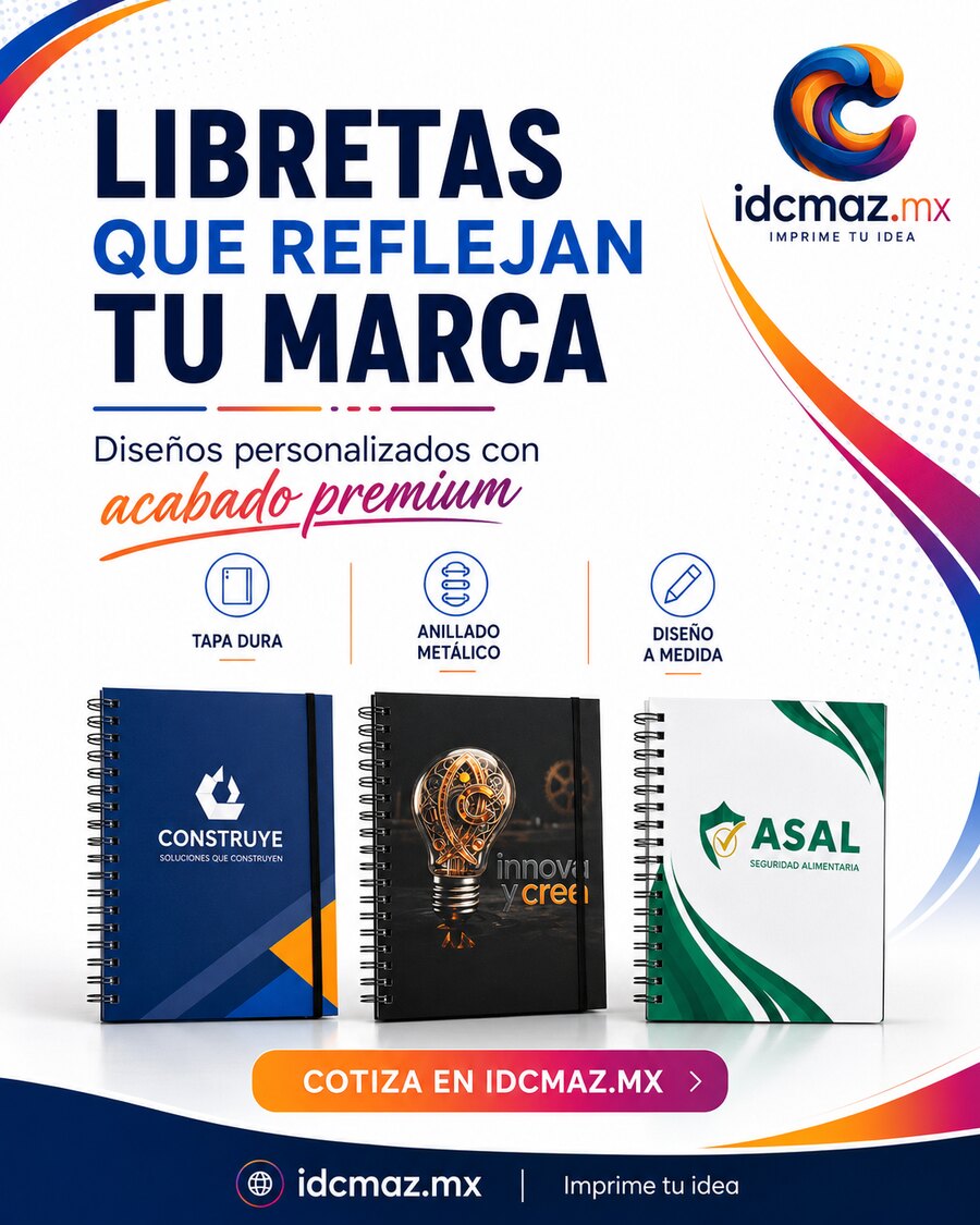 Tres libretas personalizadas con logos de empresa: tapa dura, anillado metálico y diseño a medida
